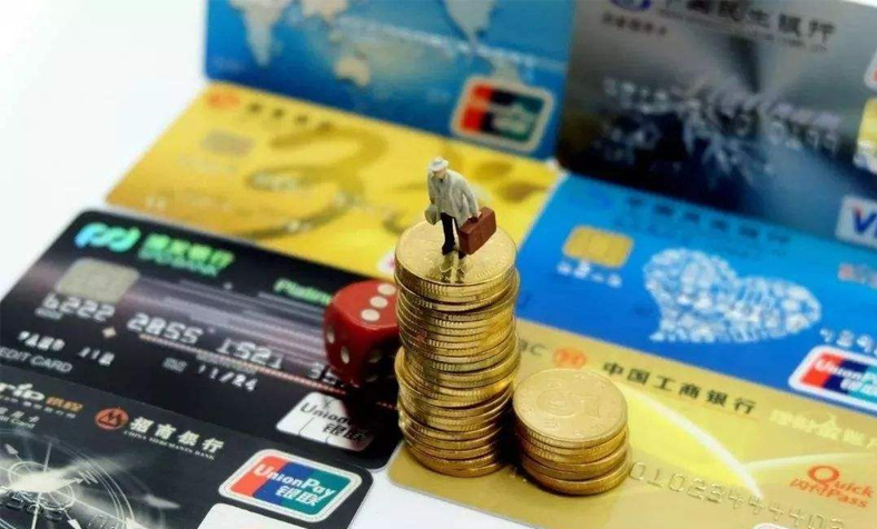 对于大额资金交易的重点监控，这里的大额是如何规定的？